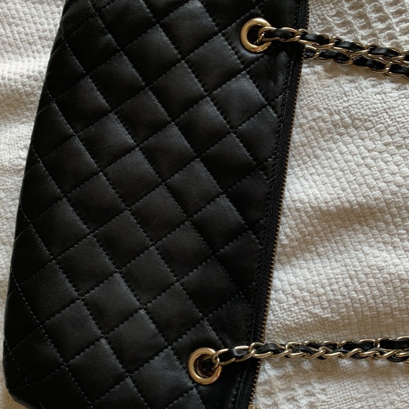 Donna Karen Quilted Leather Chain Strap Purse - Picture 12 of 13